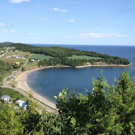 Motel De L'Anse Port-Daniel Экстерьер фото